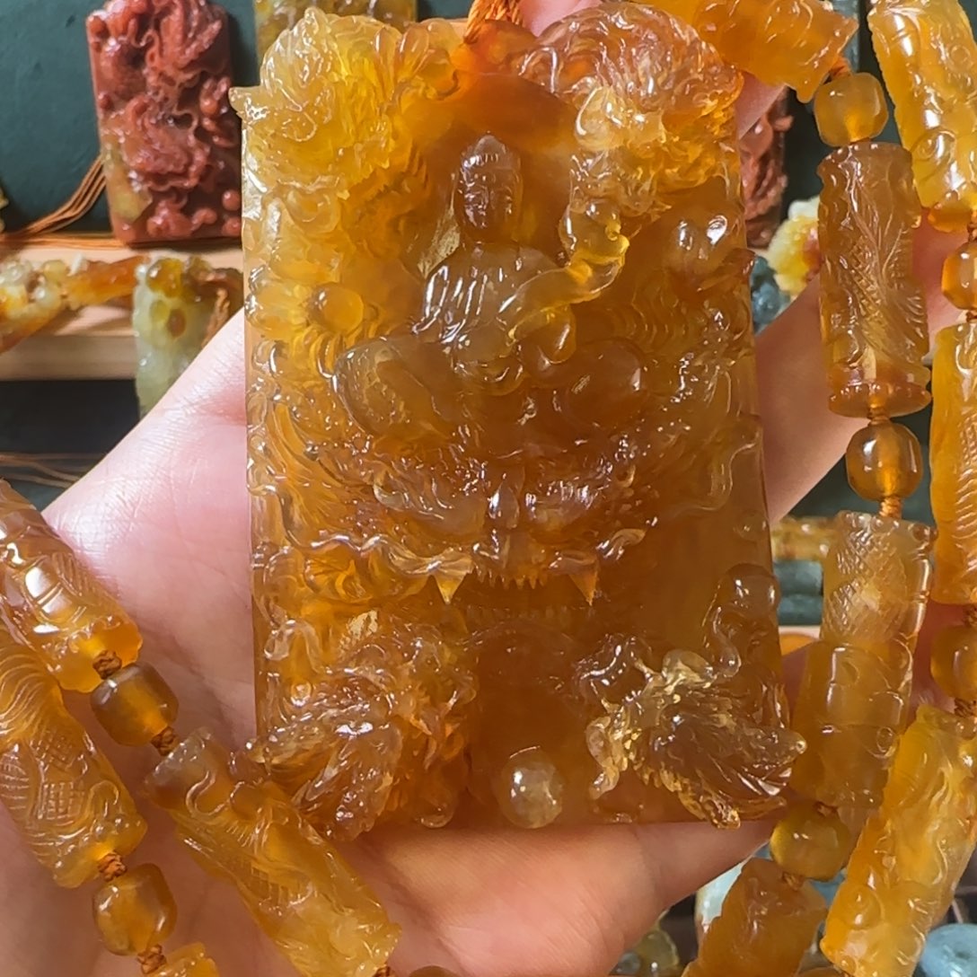 蛇纹石玉颈饰合金目***_