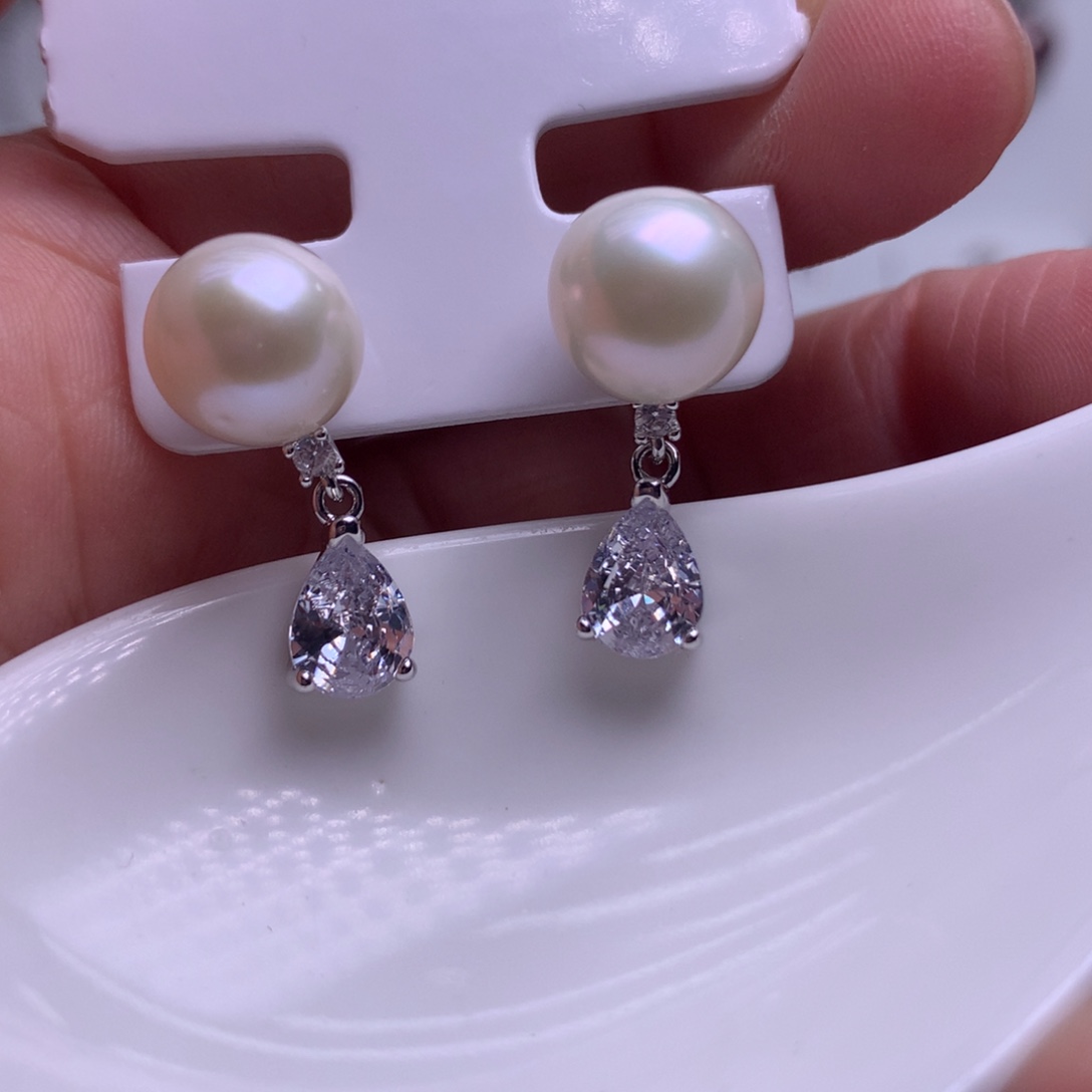 未镶嵌耳饰淡水珍珠