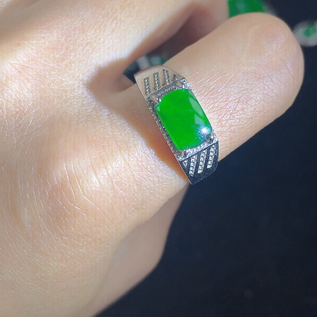 翡翠吊坠(不含链)银S925镶嵌