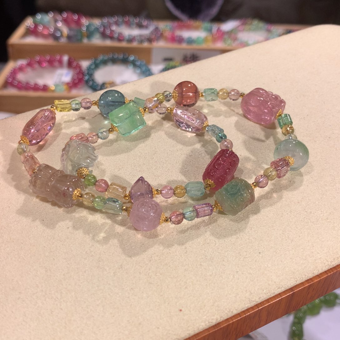 碧玺多样性发货一件未镶嵌