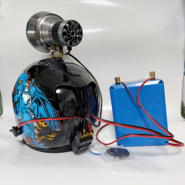 240瓦歼灭炮plus坦克头盔遥控款外加35安锂电池配热成像玩通宵