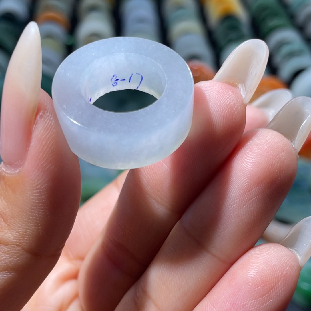 定制翡翠未镶嵌天然翡翠