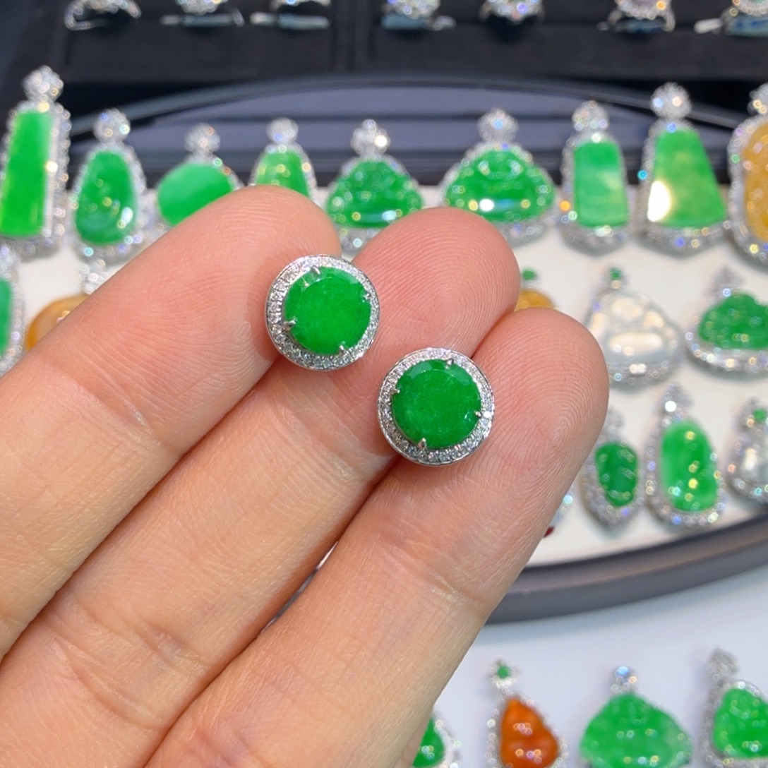 翡翠18K金镶嵌耳饰收到货48小时鉴赏期