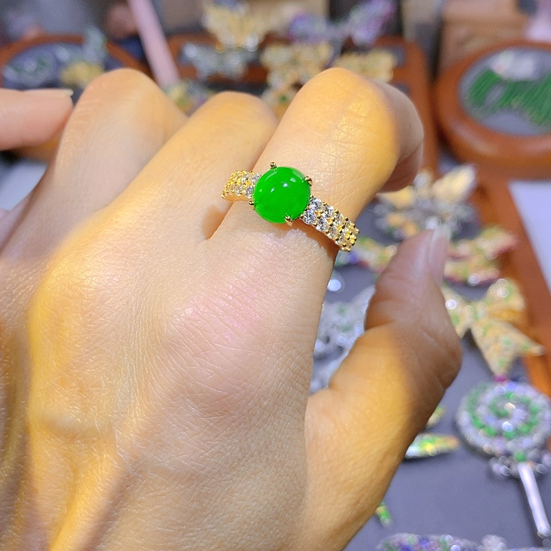 颈饰银S925镶嵌翡翠