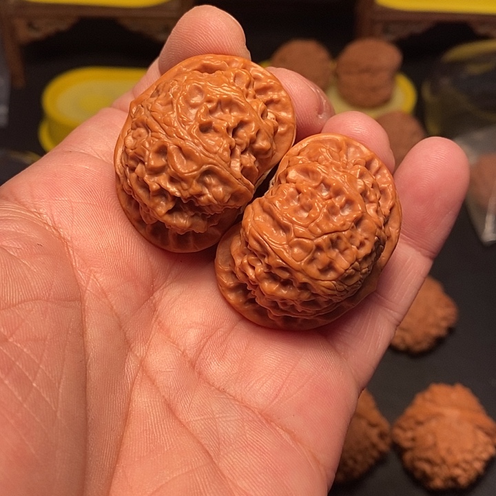 词***雨文玩核桃吊坠43尺，宫灯