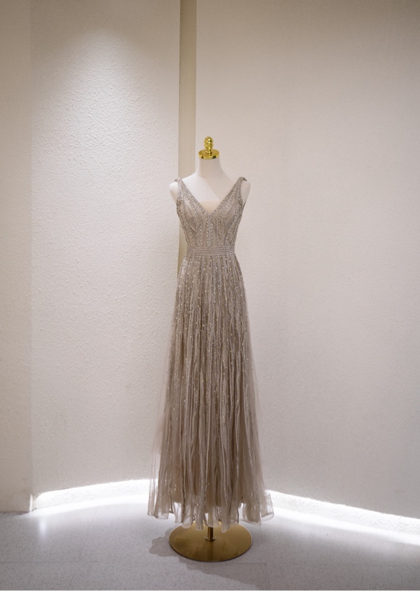 金色双肩礼服敬酒服