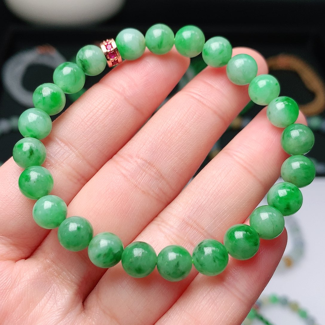 翡翠手链未镶嵌翡翠