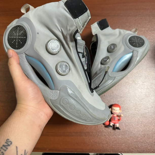 李宁wow9韦德之道/44码/已洗护消毒/公价3700/二手商品请看详情页