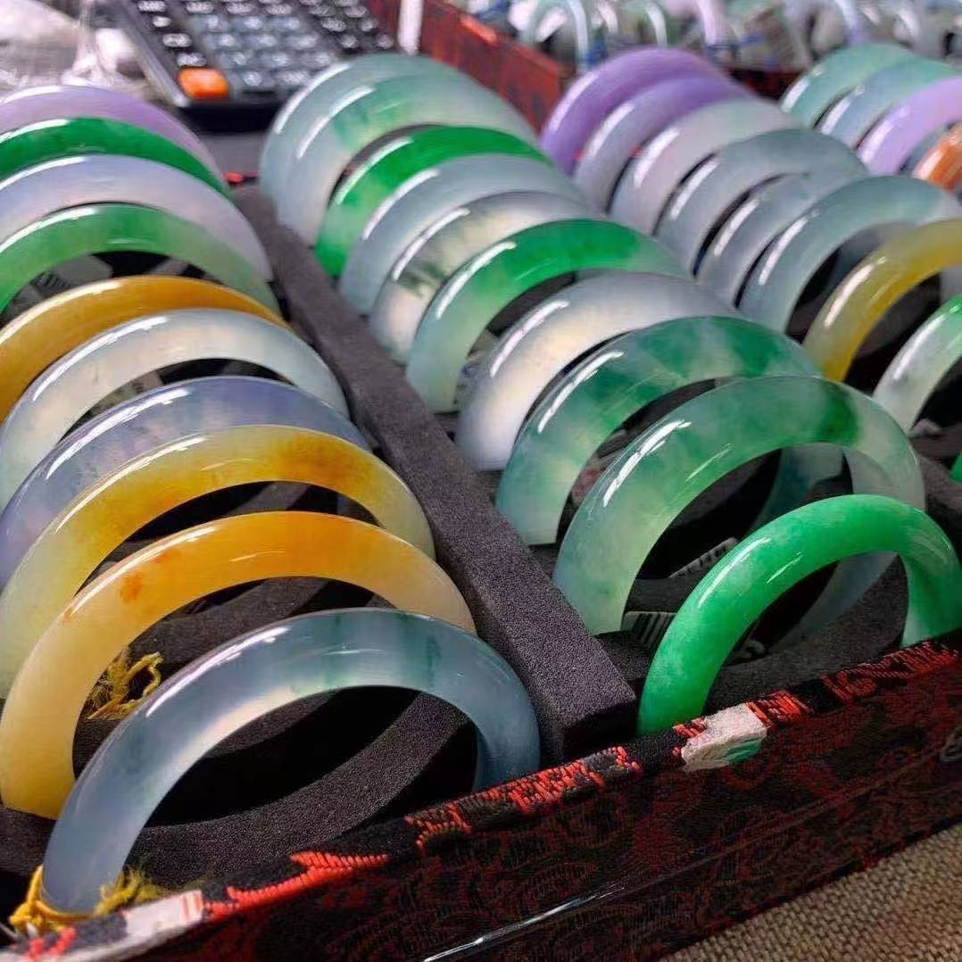  时尚缅风帝绿紫罗兰飘花手镯图片多样性发其一