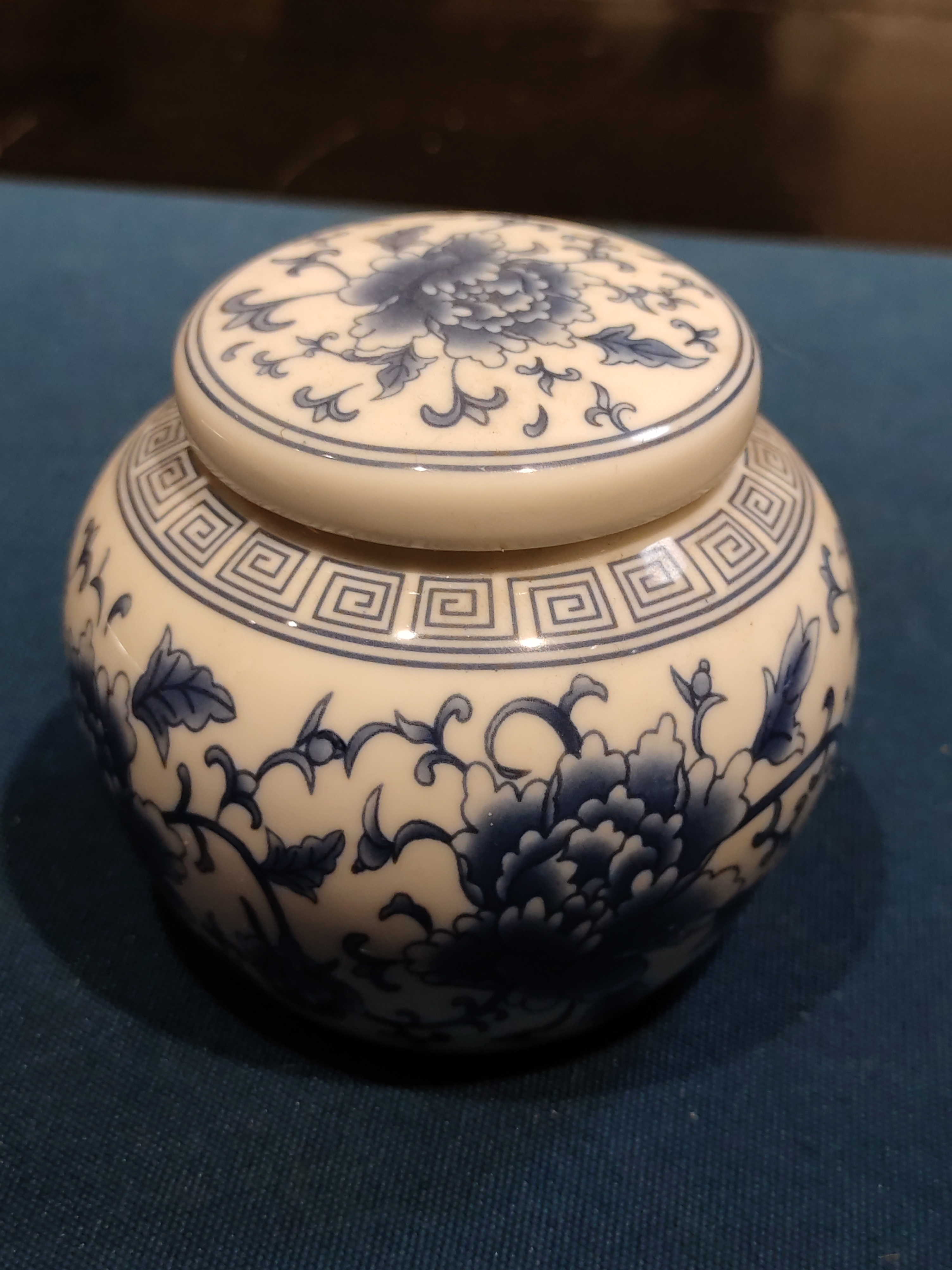 复古青花瓷密封陶瓷罐中药粉药丸储物小瓷罐