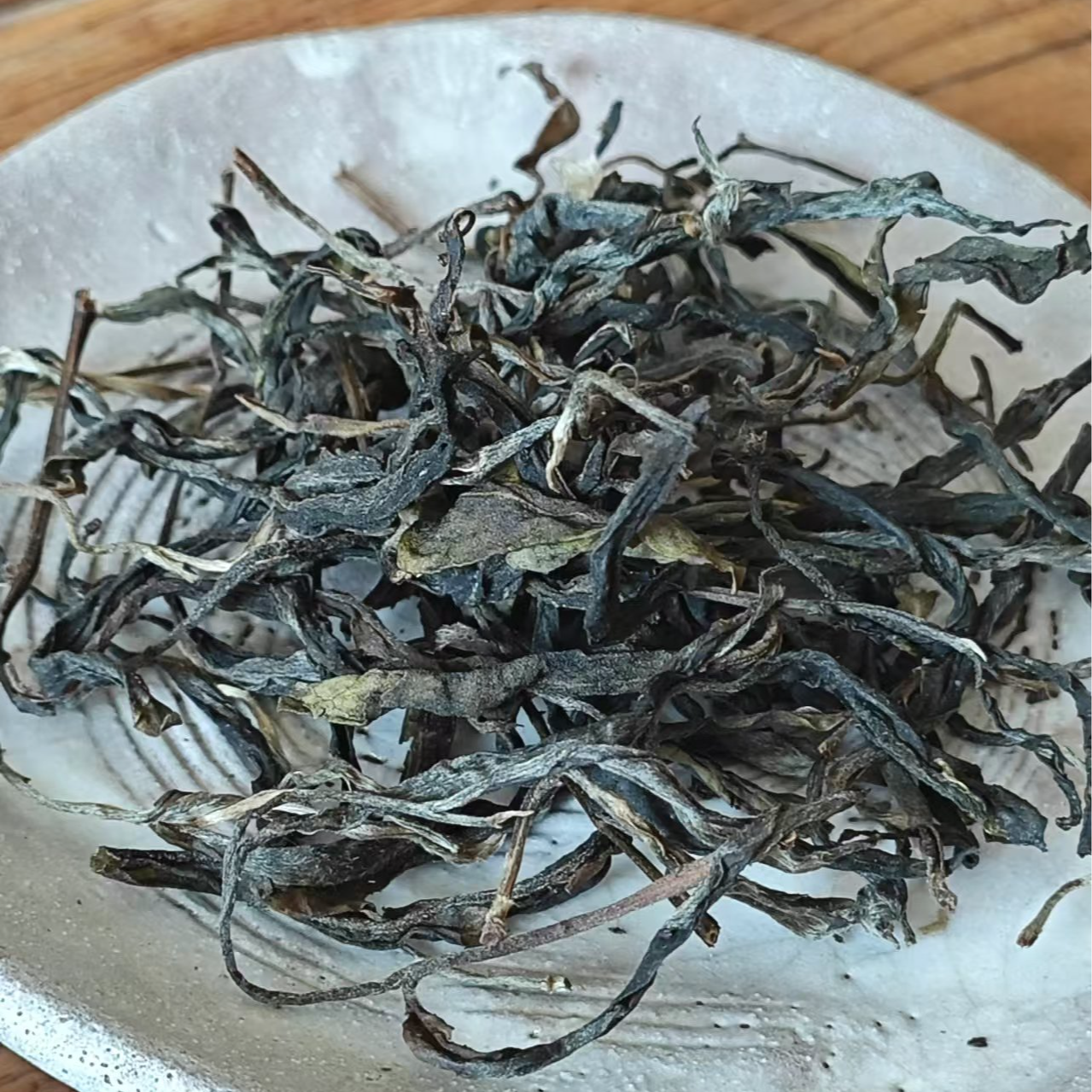2025年  桃子寨单株  云南大叶种晒青茶  散茶  50G