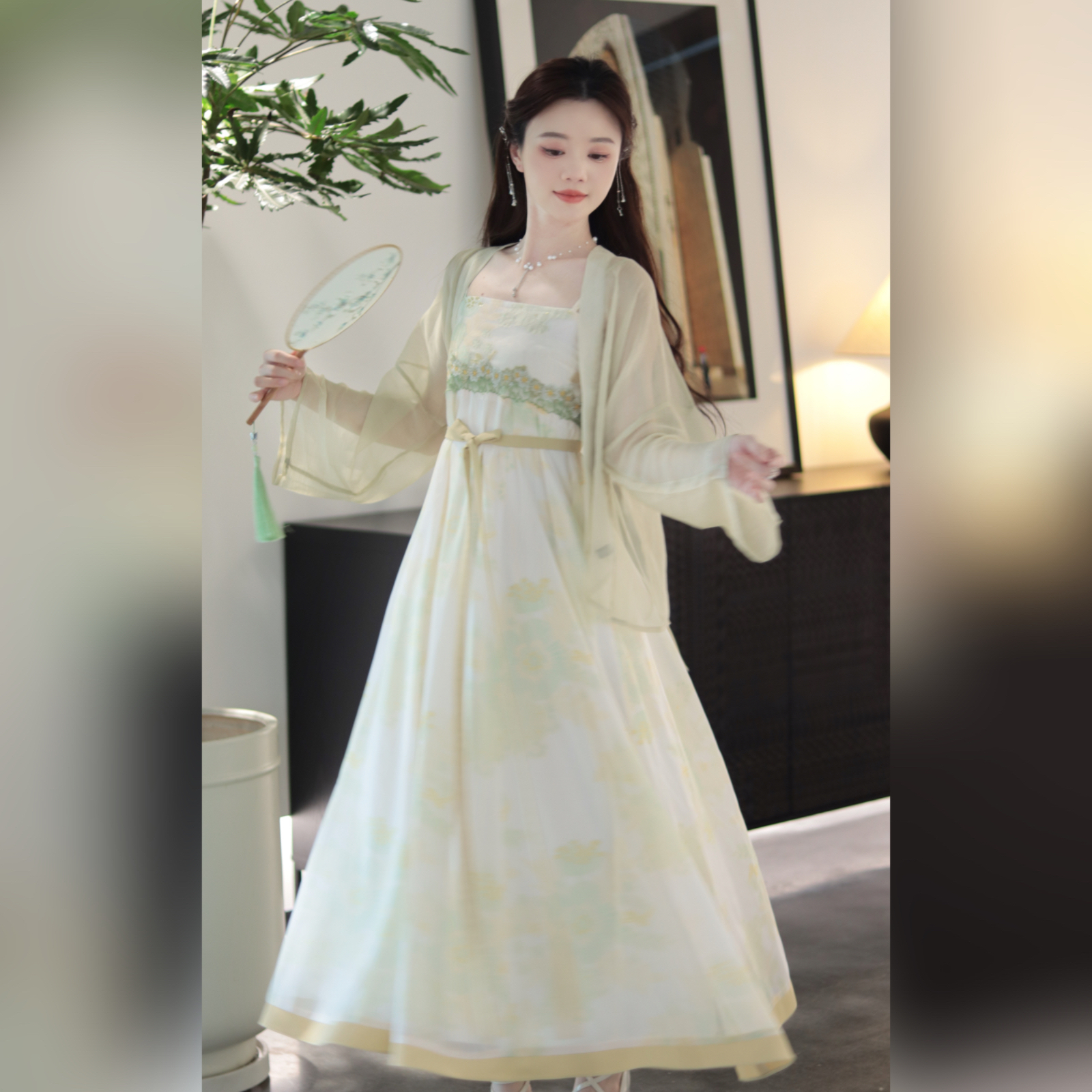 瑶西【青青子衿】汉元素原创设计古风重工气质齐胸飘逸大裙摆连衣裙