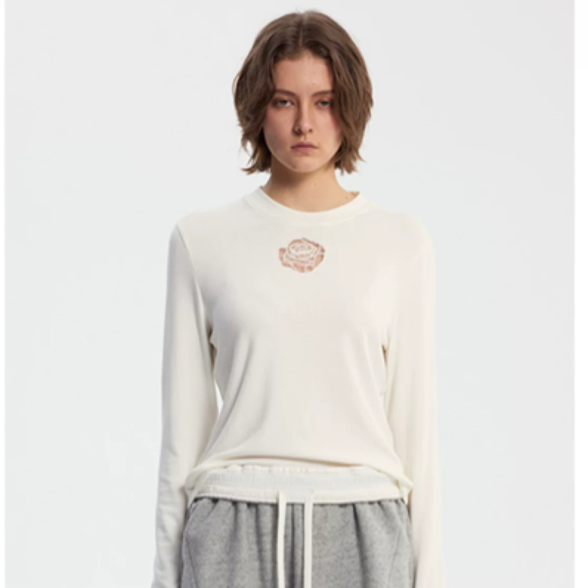 【新品】UHOOWU设计师品牌 24冬季新款玫瑰刺绣打底 正品授权