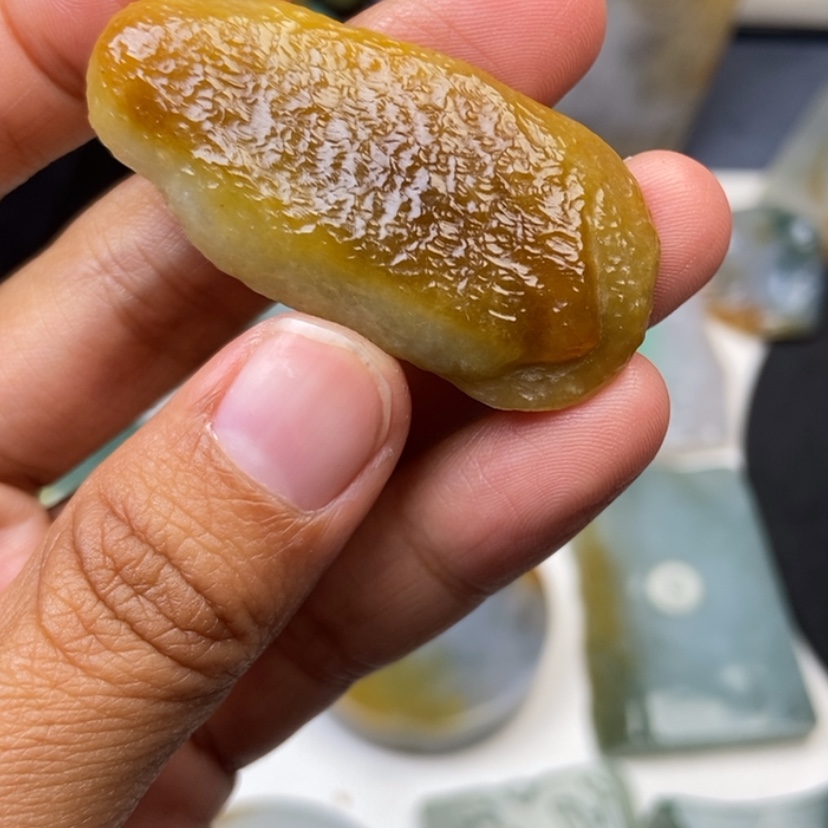 【闪购商品】翡翠颈饰未镶嵌境*