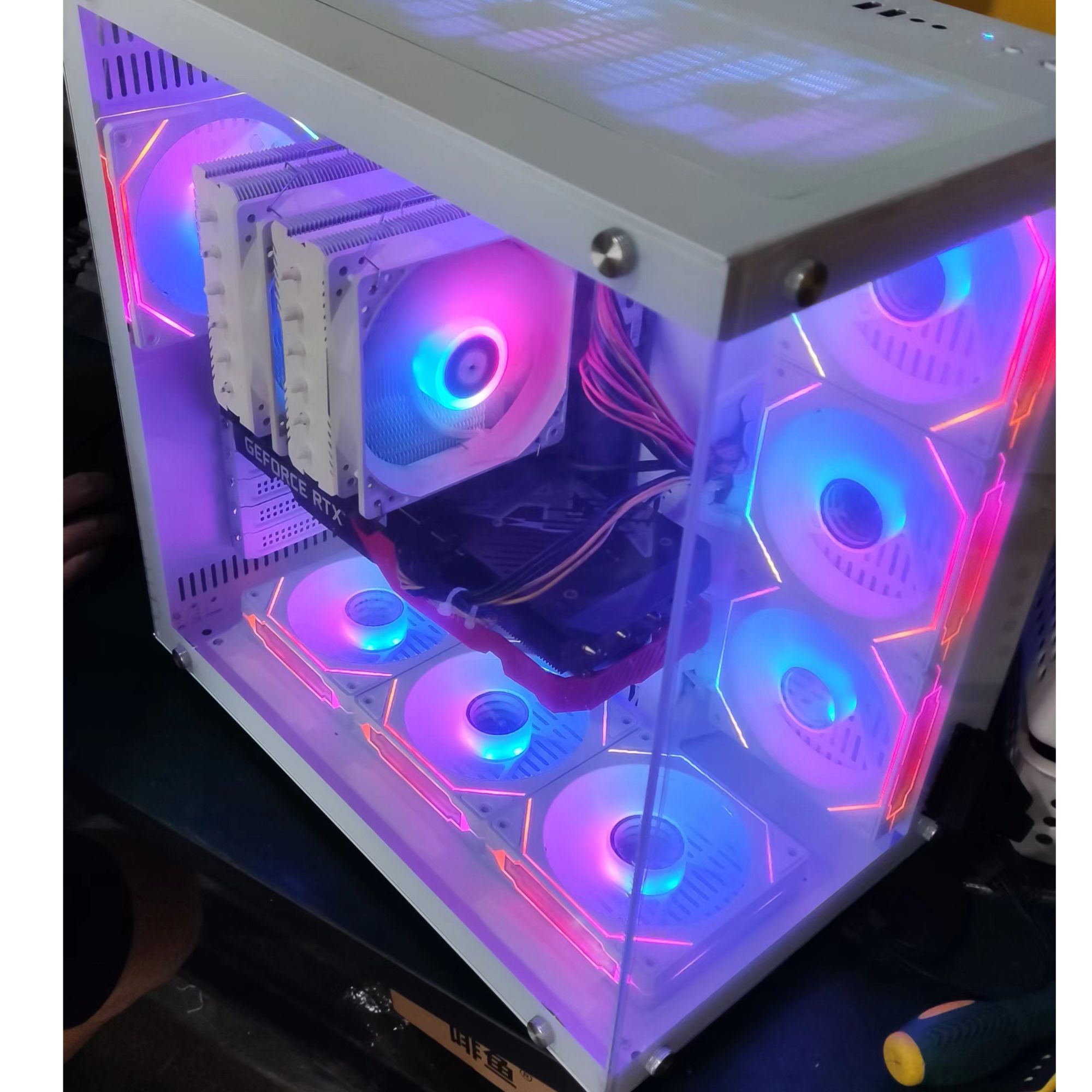 准新品 MSI/微星 海景房机箱 7800X3D高性能游戏主机
