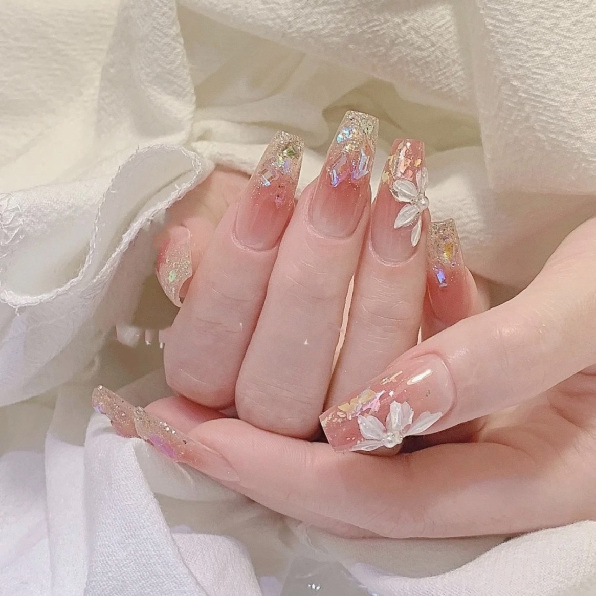 【温精灵冰花】手工定制穿戴式极光钻亮闪立体小花穿戴式甜美指尖