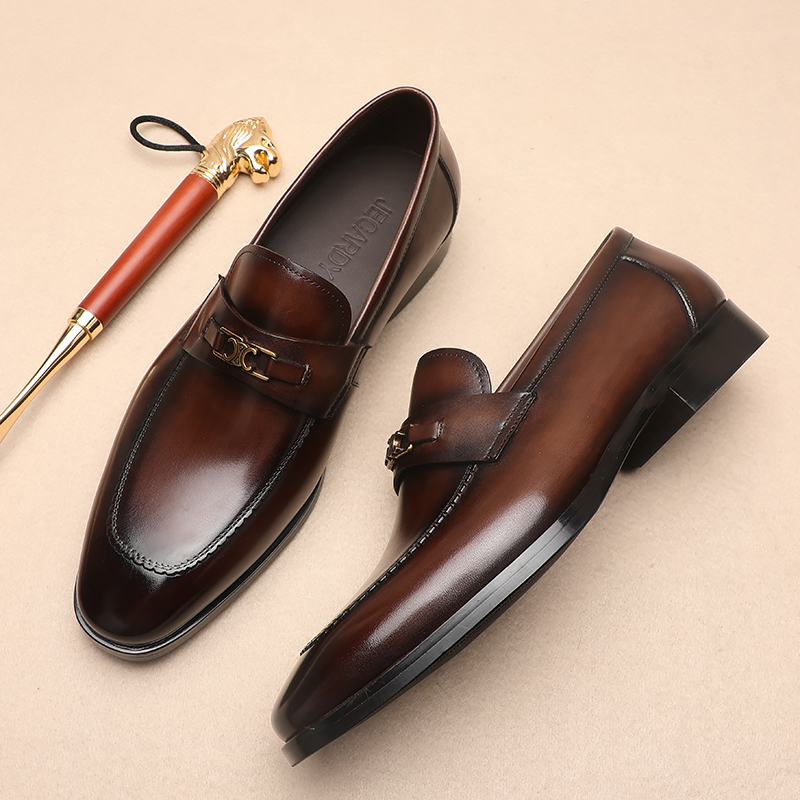 男士皮鞋商务休闲时尚百搭真皮复古低帮潮流软底纯色英伦风乐福鞋