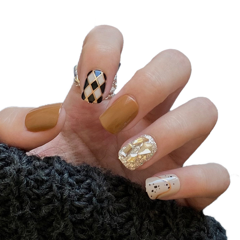 昊色空气软甲爆闪棕调菱格镶钻(33片)穿戴美甲气质