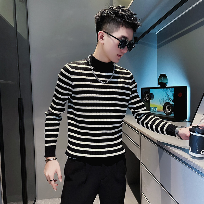 秋冬装半高领毛衣男潮牌内搭上衣2023新款精神小伙条纹针织打底衫