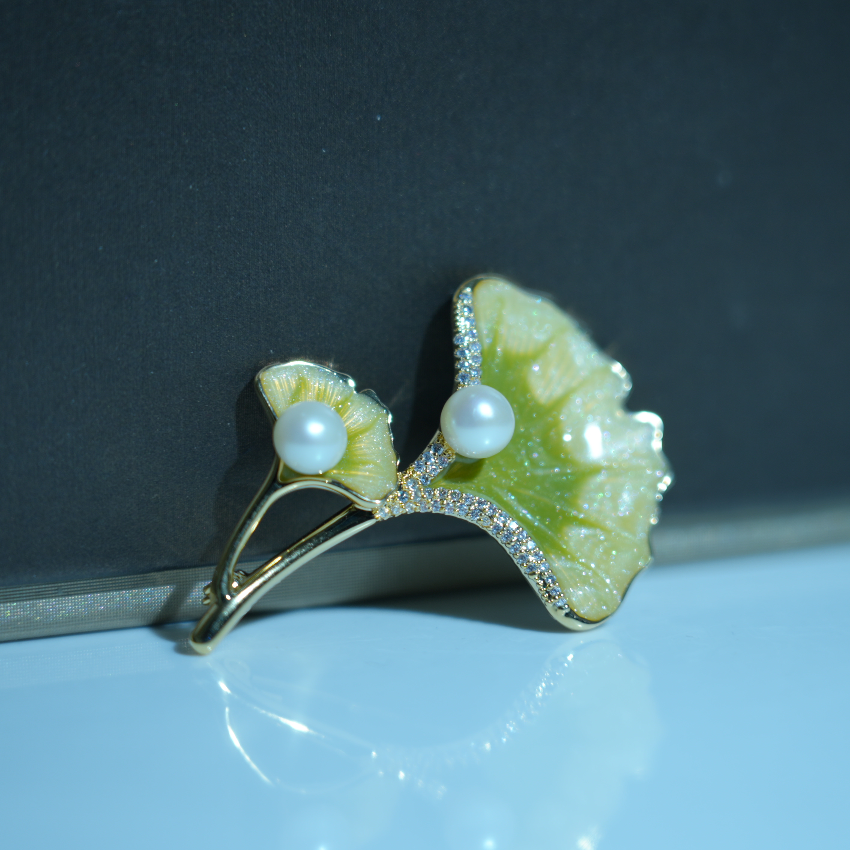 叶子型珍珠胸针 XZ408