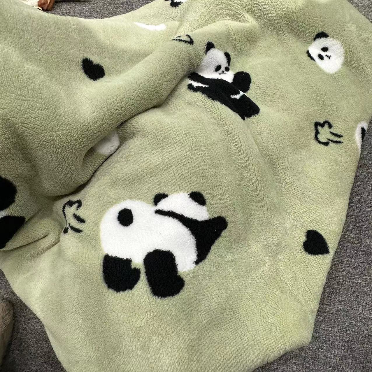 【霜降家纺】-温暖家居三层加厚被子午睡舒适机洗绿熊猫被