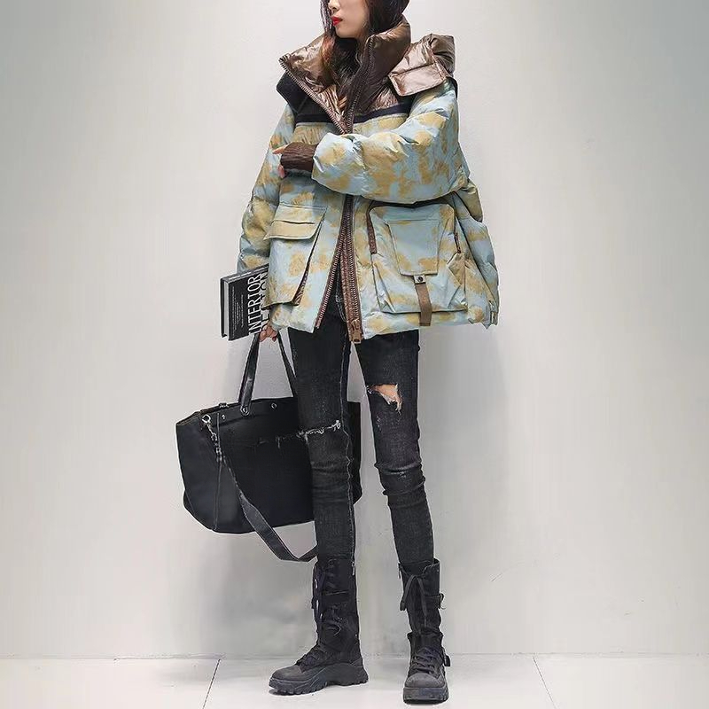 波司澄反季新款女士短款羽绒服2023年韩版迷彩工装拼色连帽显瘦冬