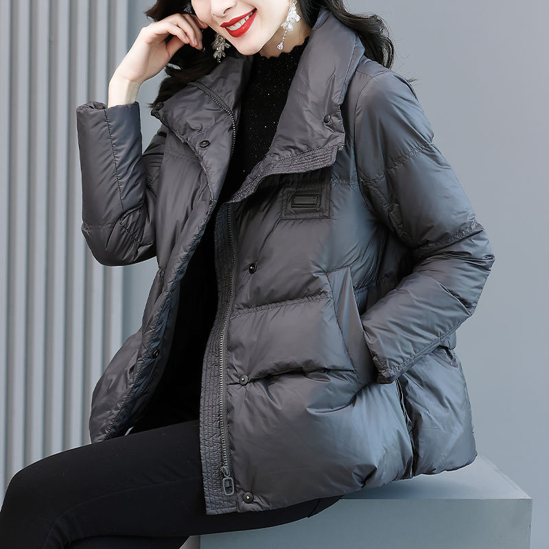波司澄羽绒棉服女冬2022新款时尚洋气高端短款小个子宽松加厚保暖