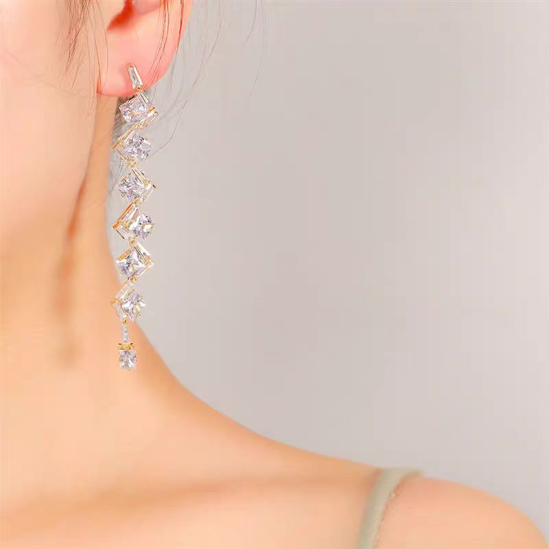 铜合金耳饰 耳钉轻奢时尚个性百搭气质长款简约小众素款5494