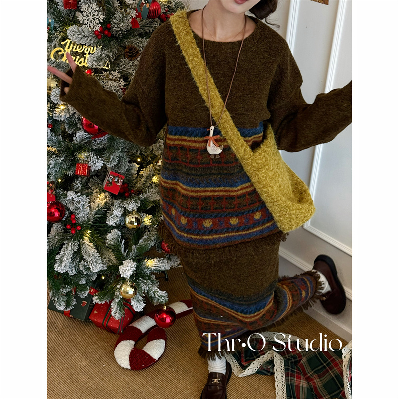 【魔法森林】12/2复古民族风流苏毛衣针织衫高腰直筒半身裙两件套