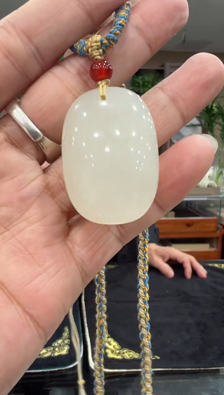 【闪购商品】和田玉吊坠未镶嵌无事牌