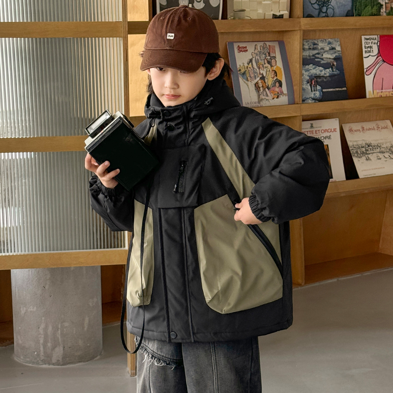 男童羽绒服三合一可拆卸2023新款儿童冬装冲锋衣加厚白鸭绒外套潮