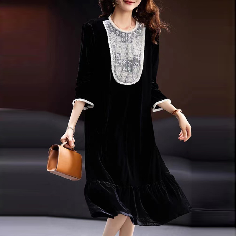 新款黑色气质显瘦洋气减龄连衣裙T0623