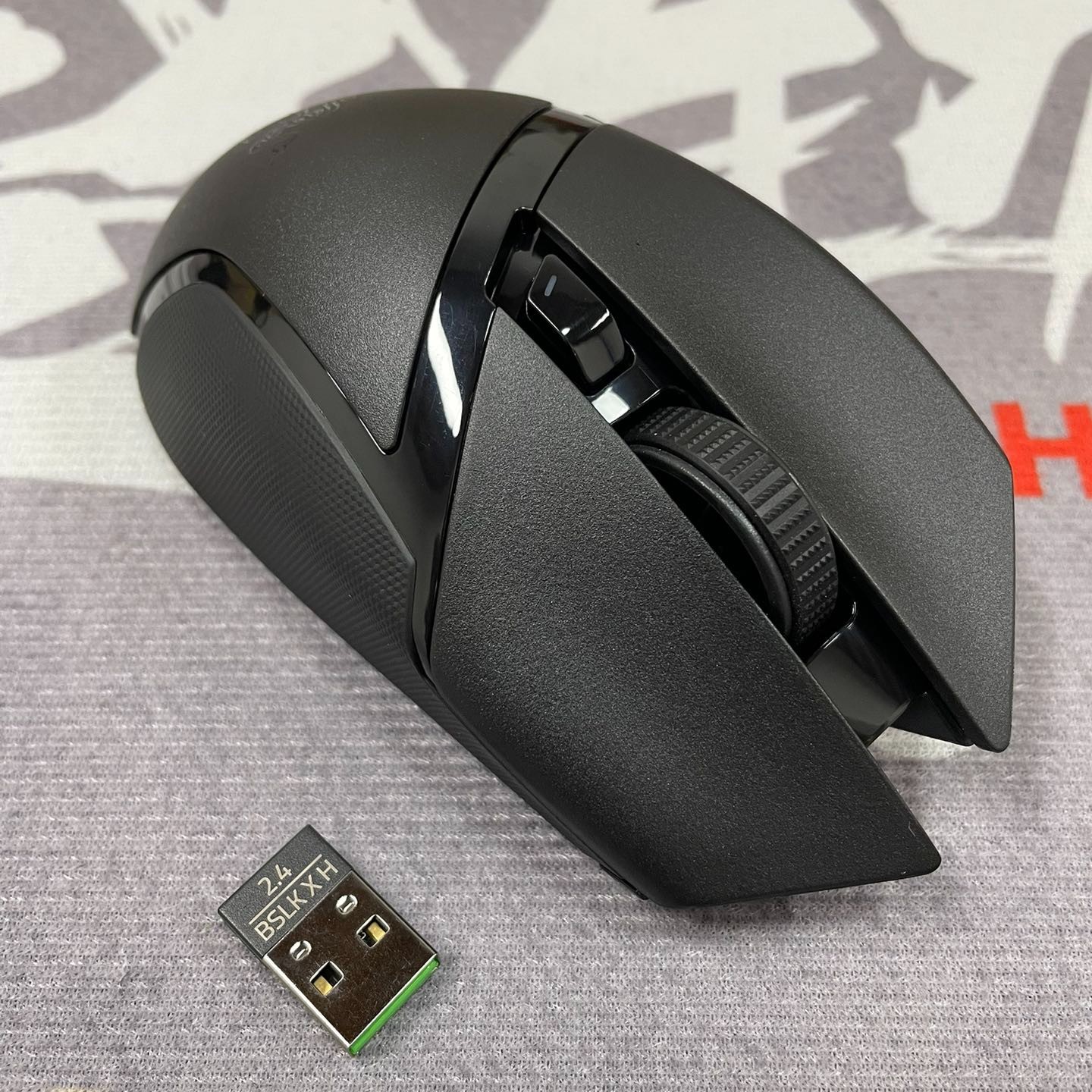 99新 Razer/雷蛇 巴塞利斯蛇无线宏游戏鼠标 小巴蛇 右手电竞鼠标