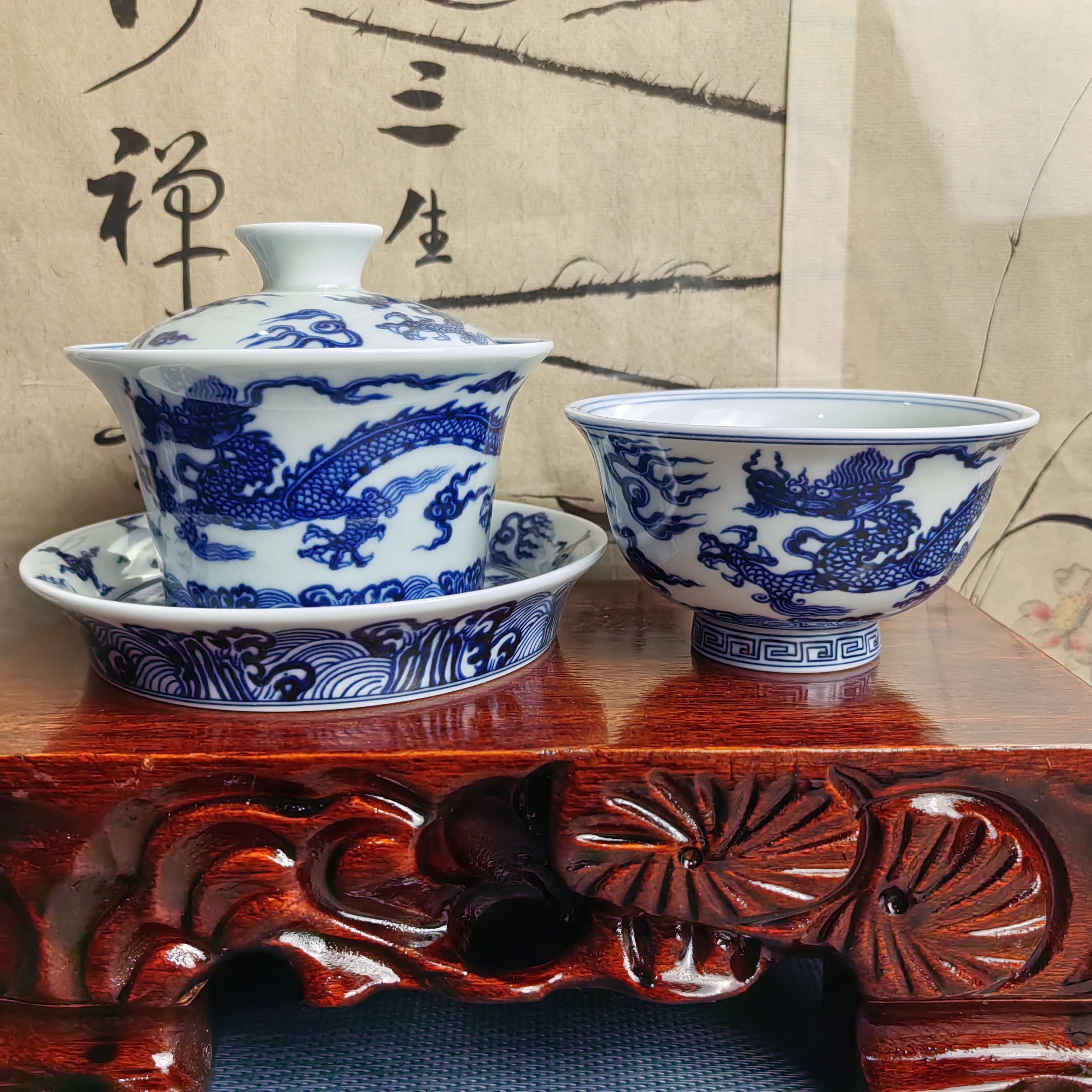 景德镇陶瓷高温釉下彩青花宣德龙三才马蹄盖碗套组家用功夫茶具