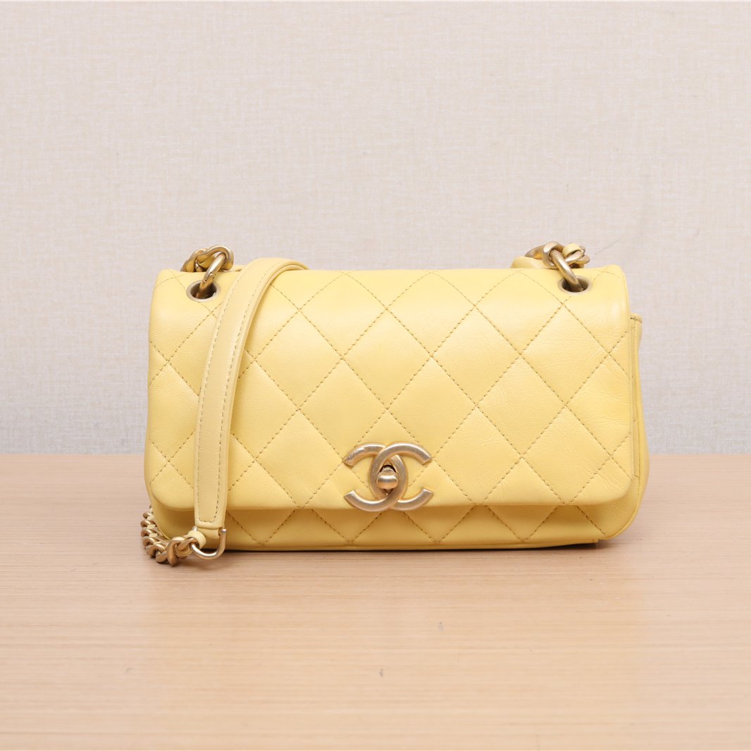 99新 Chanel/香奈儿 【ZS】21P 口盖包 19cm 黄色 P202226203