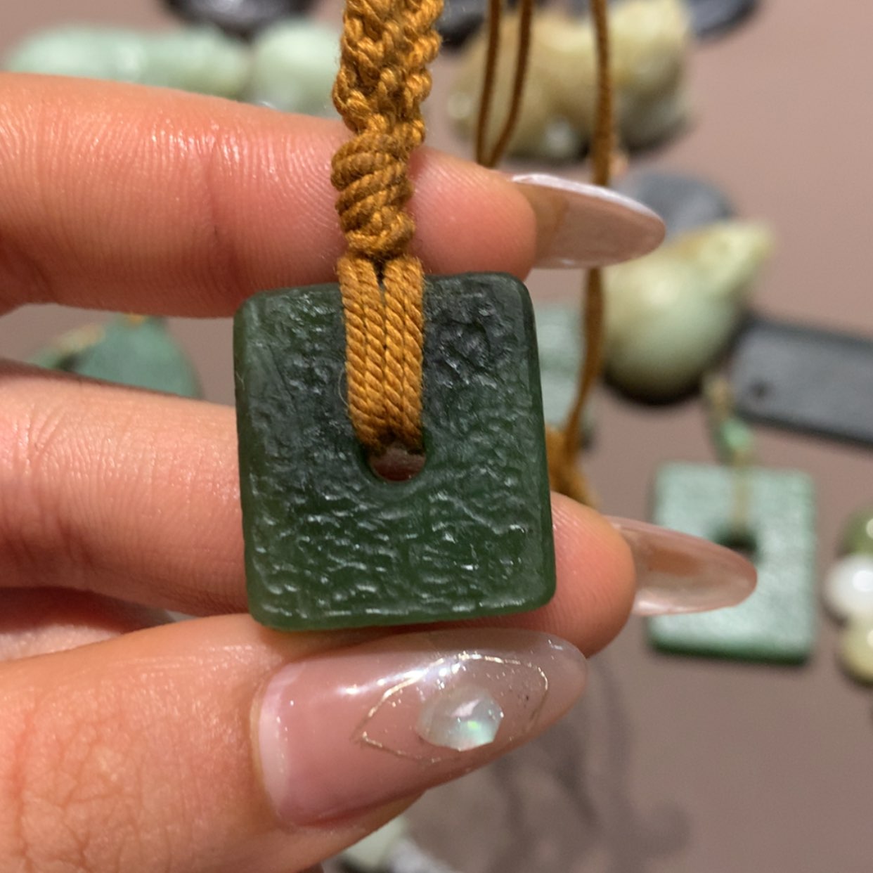 【闪购商品】和田玉（糖玉）颈饰未镶嵌