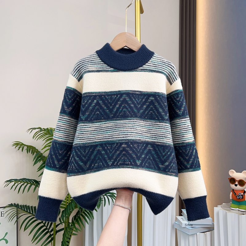 韩国绒套头加厚秋冬新款中大童洋气毛衣圆领针织冬季打底衫帅气