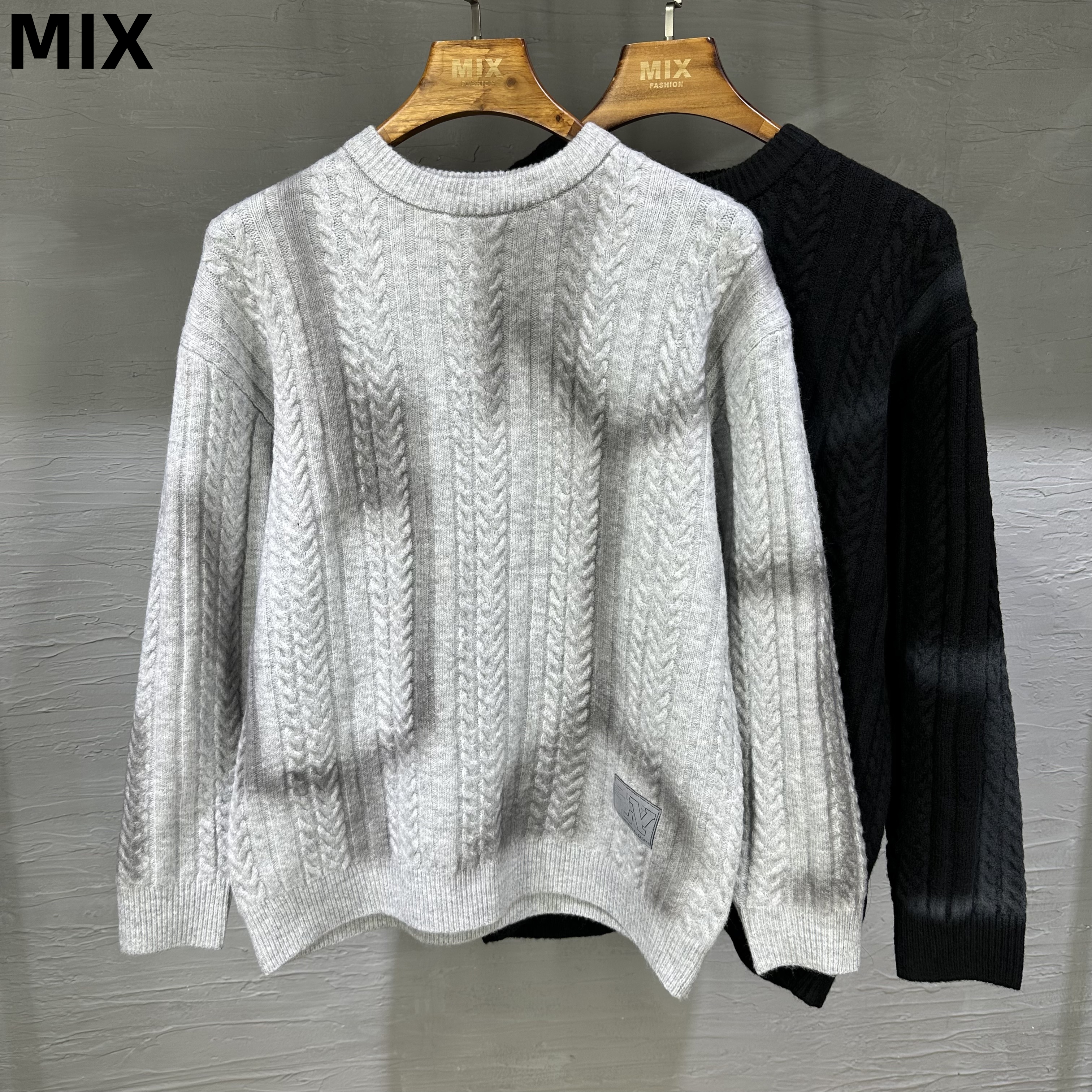 冬季创意涂鸦加厚毛衣潮流小众设计男款百搭针织衫（宽松版型)8605