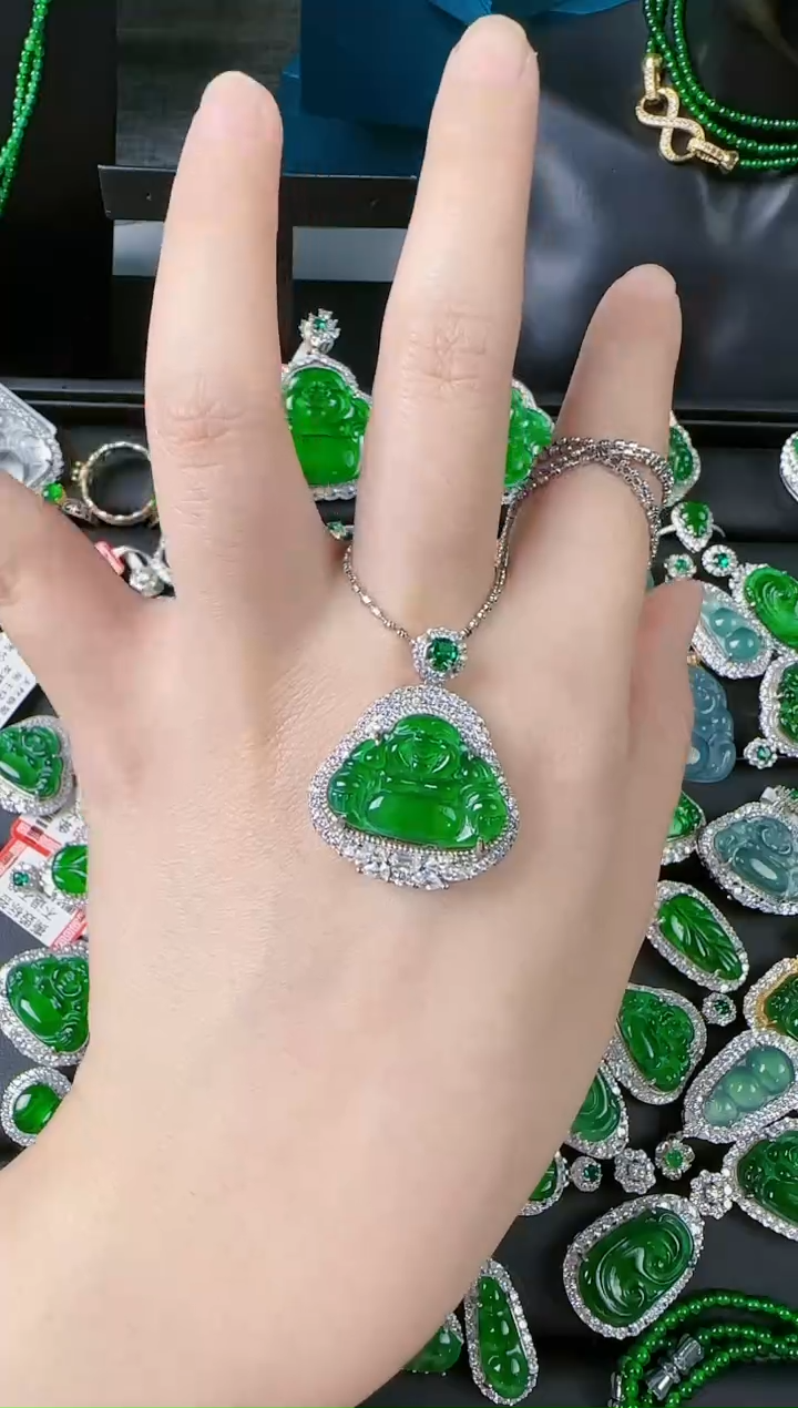 【闪购商品】翡翠吊坠(不含链)银S925镶嵌佛公