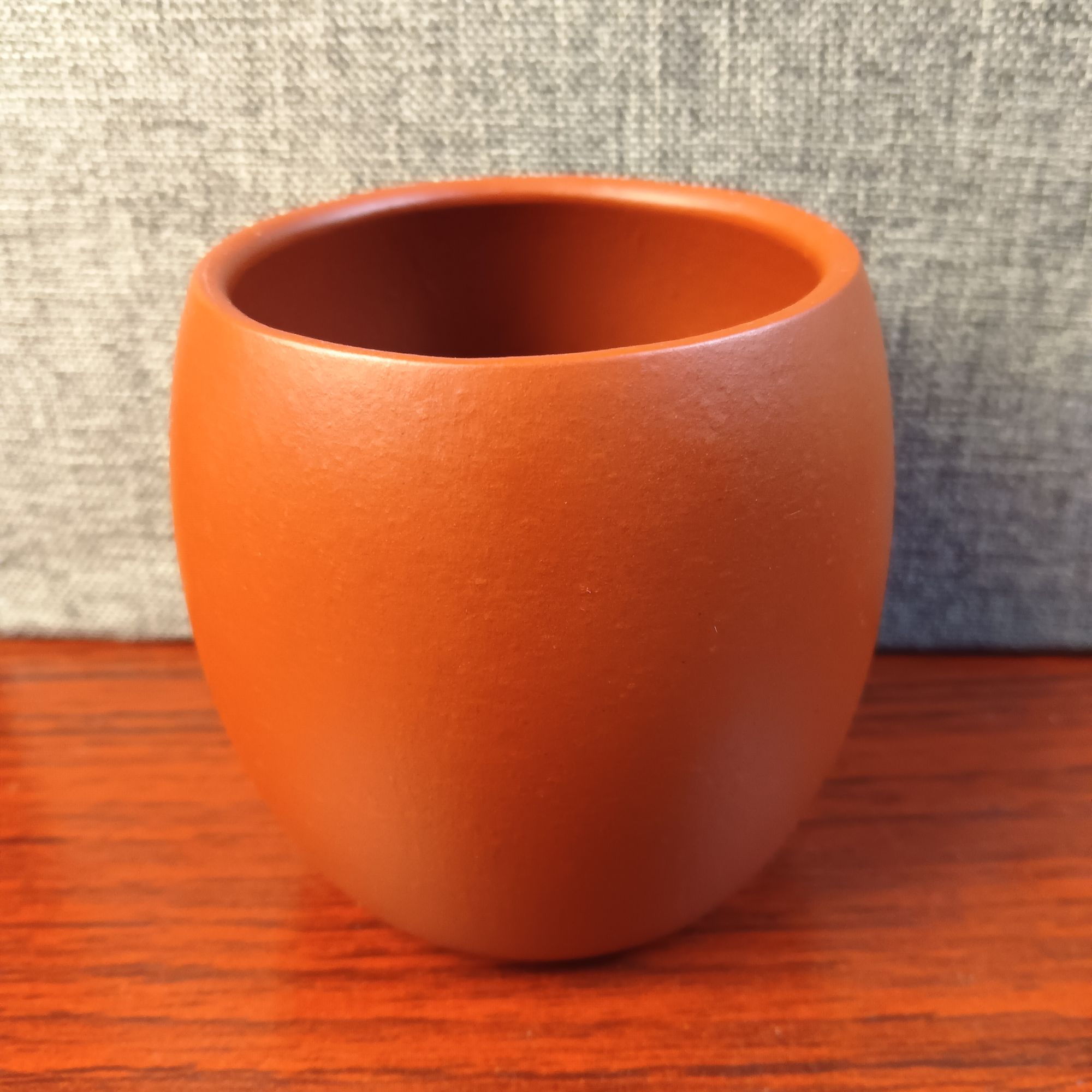 DT688高主人杯大红袍紫砂杯