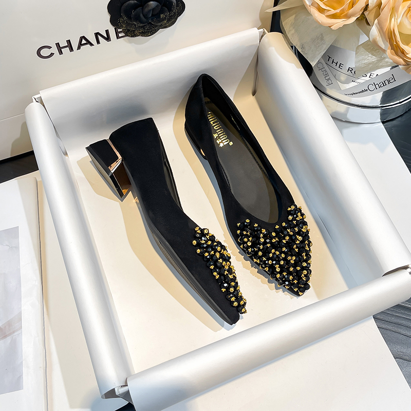 秋季新款尖头水钻高跟粗跟鞋2024内增高时尚百搭优雅气质舒适