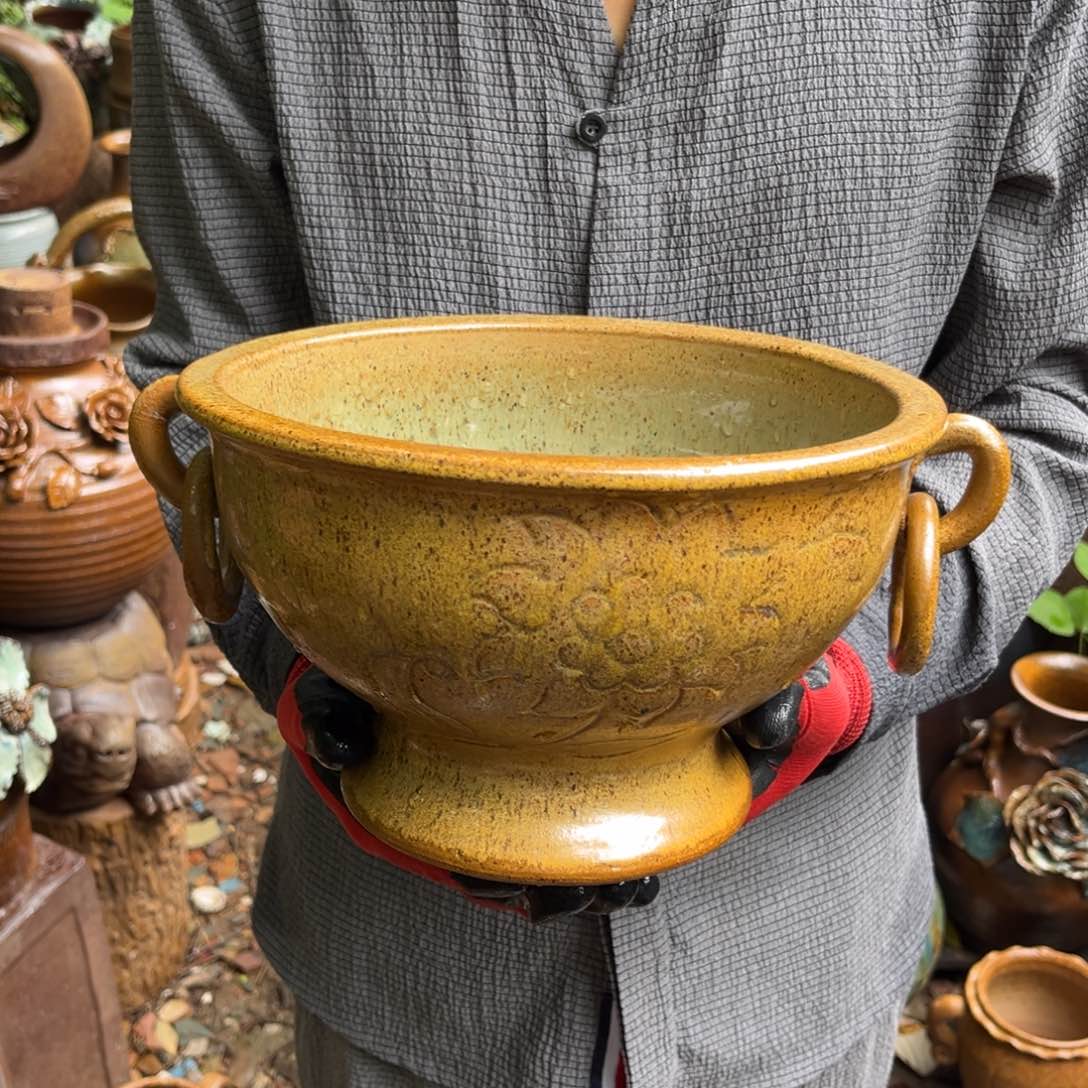 红陶20CM（含）-50CM（不含）高15口25无孔