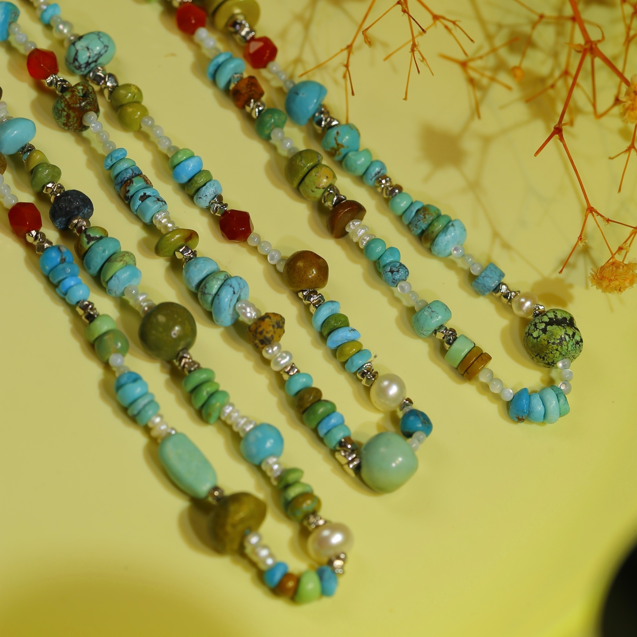 绿松石项链百搭多巴胺色系欧美时尚设计款颈链多色多样性发货一件