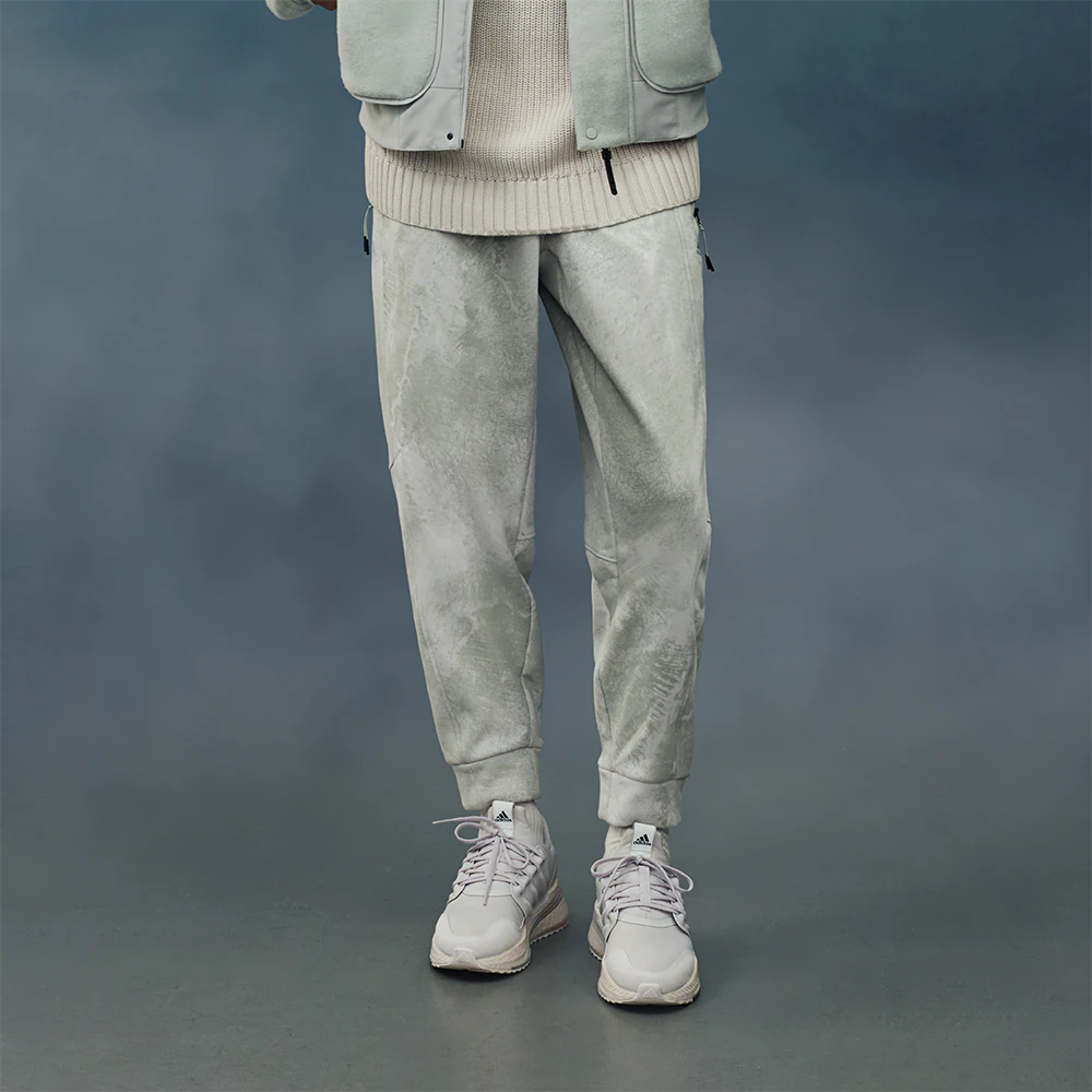 Adidas 武极系列秋冬新款舒适面料暗花运动休闲束脚裤 IP4944/45