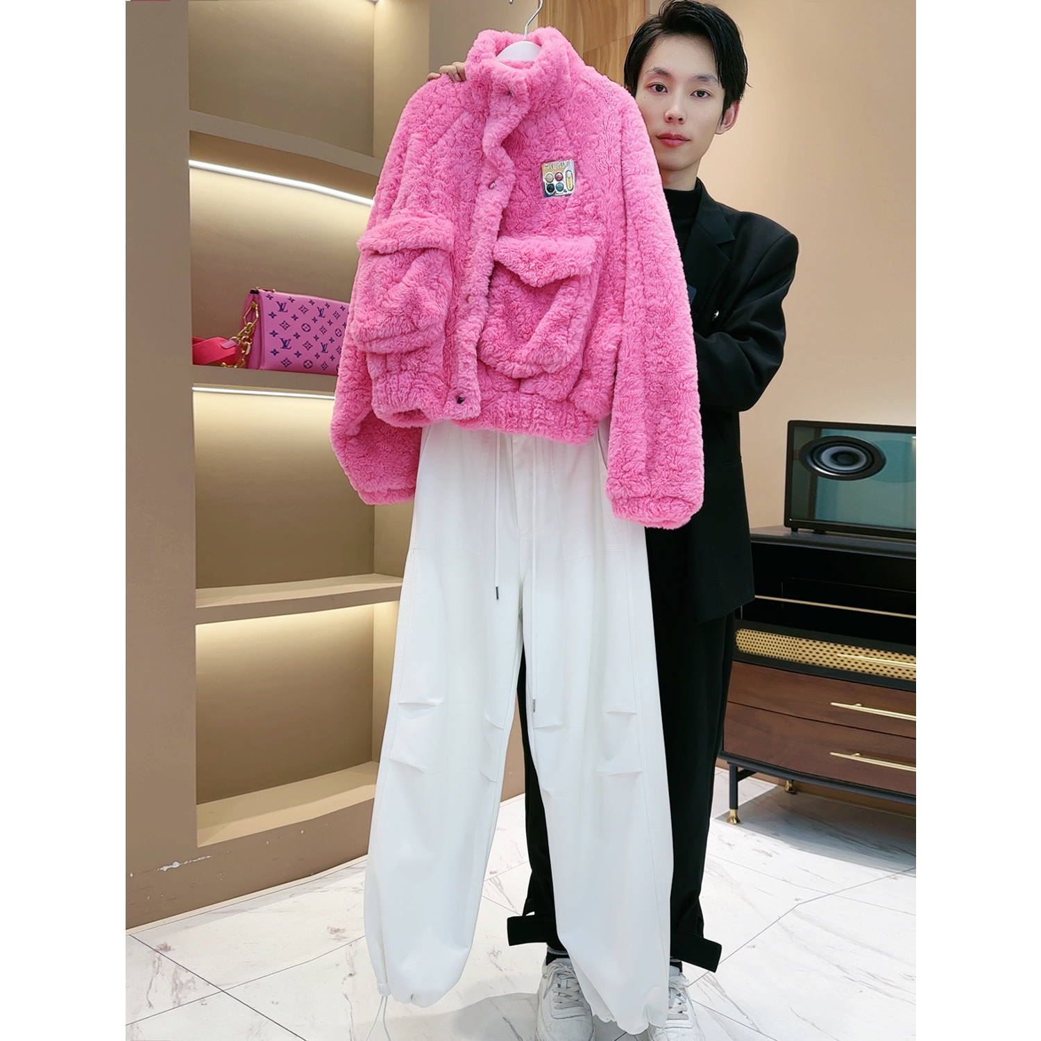 【LIANG哥定制】冬季时尚保暖毛毛衣外套2019A+加绒白色工装裤2157A
