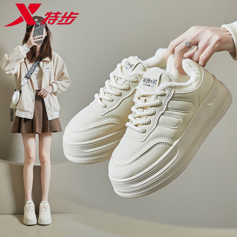 特步联名断码2023冬季加绒小白鞋新款韩版ins女学生厚底增高板鞋