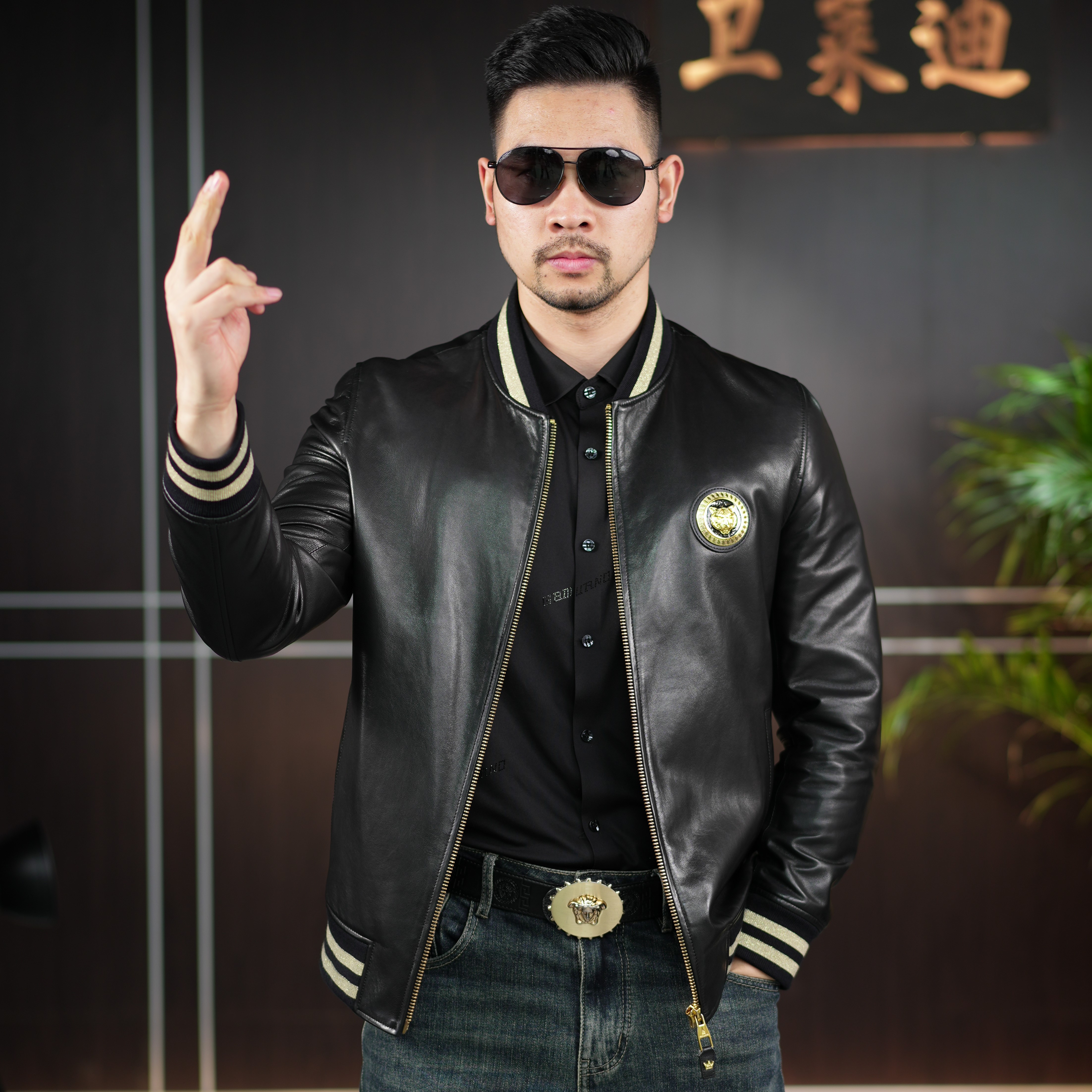 卫先生 山羊皮春季男士真皮皮衣 百搭时尚修身 经典休闲2261