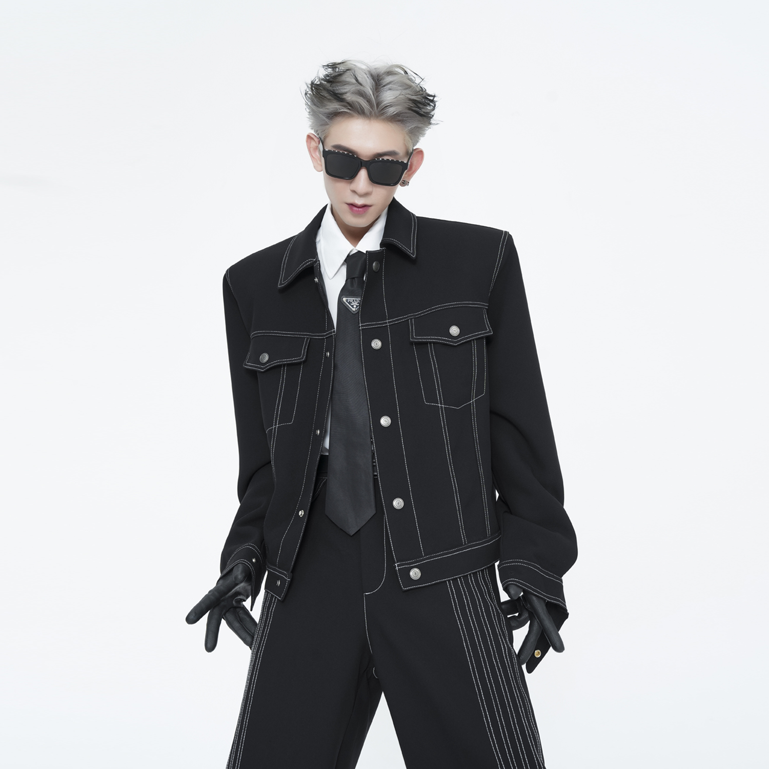 黑色牛仔外套男高级感 春秋款潮牌痞帅垫肩夹克男生简约百搭外衣