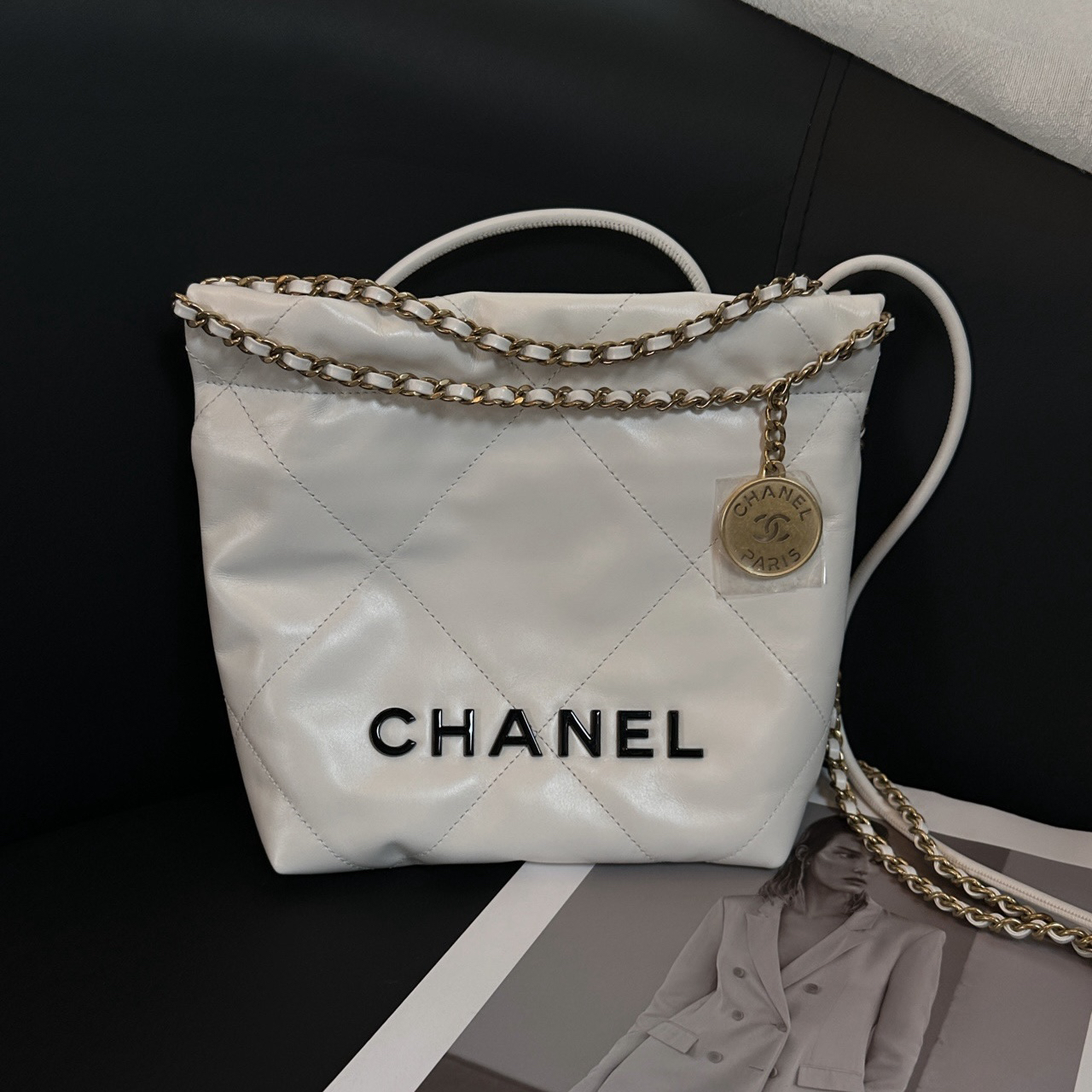 99新 Chanel/香奈儿 白金黑字22bag mini单肩斜挎包