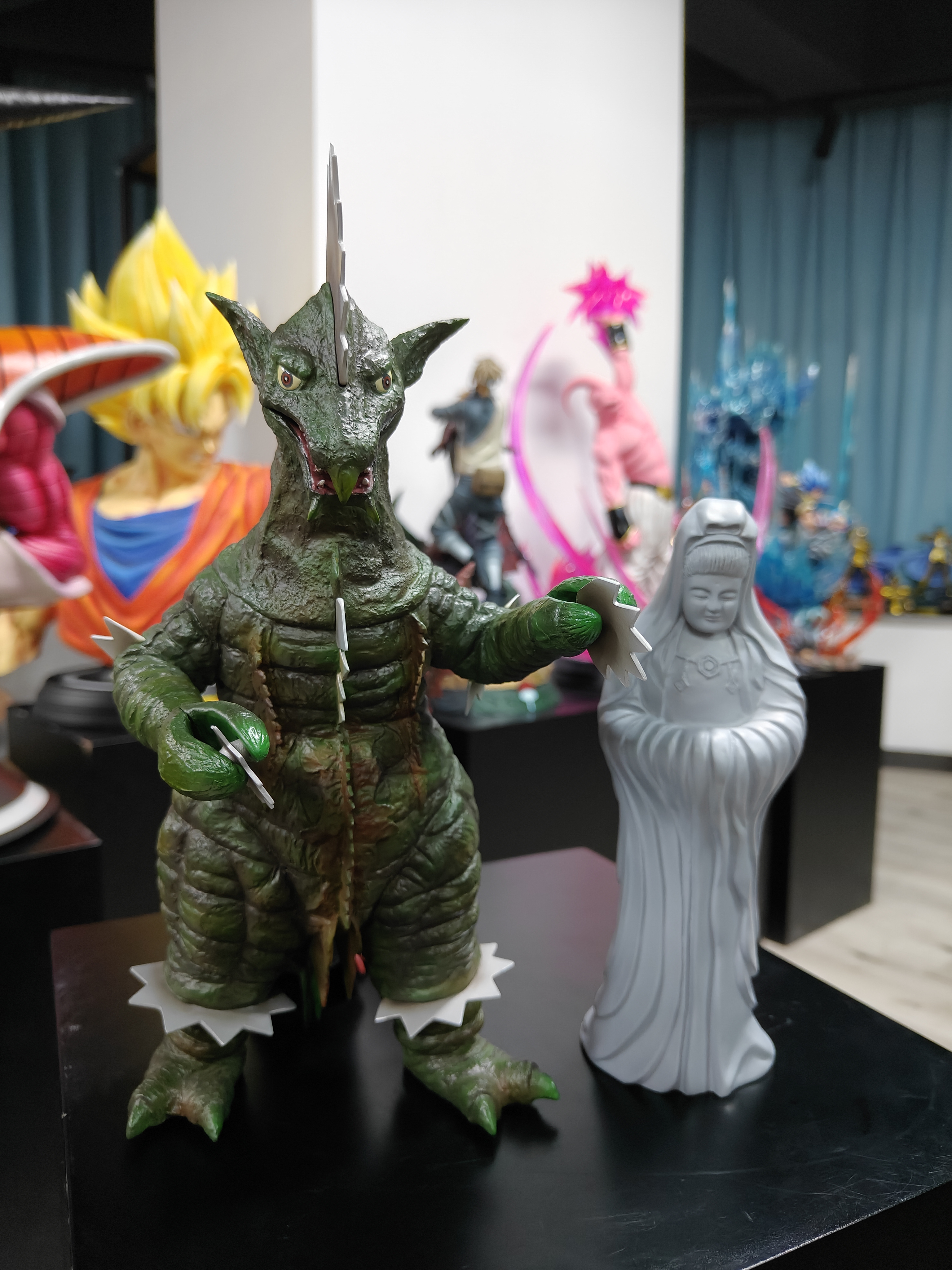 【现货】xplus古罗凯恩 奥特曼 怪兽树脂翻模 GK雕像初代奥特曼迪迦